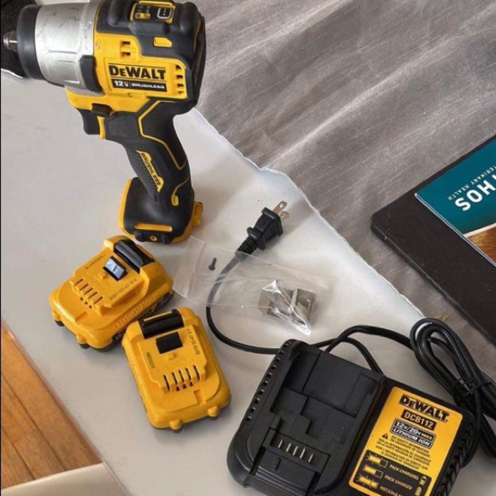 Dewalt 3/8 impact gun